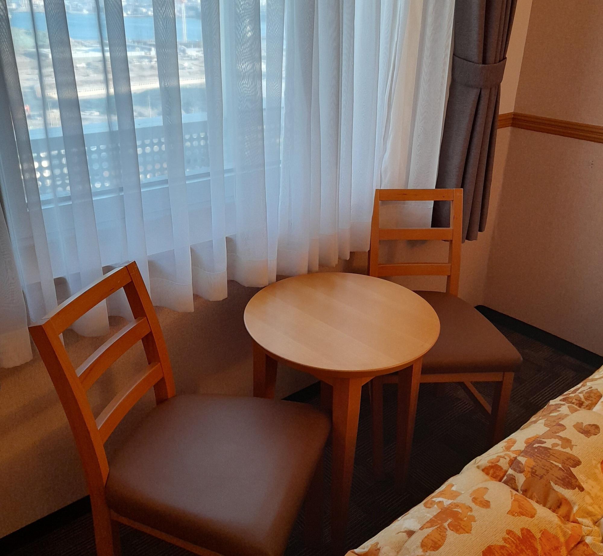 釜山站东横道1号酒店 2*