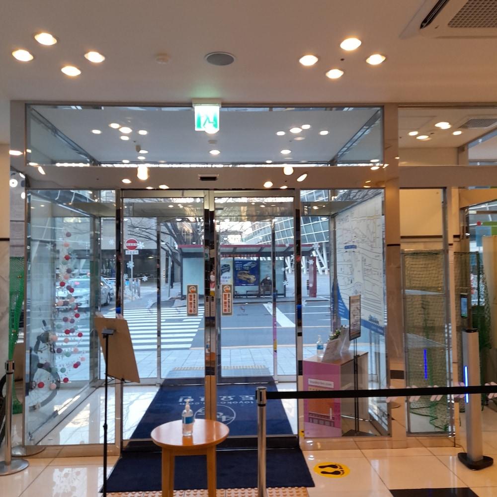 ホテル 東横イン釜山駅1 2*